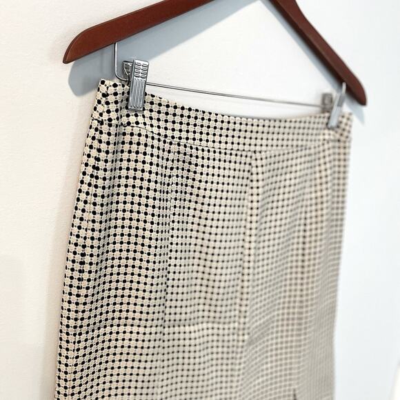 Ann Taylor Loft Polka Dot Pleated Pencil Skirt Size 6 Petite NWOT - Picture 3 of 12